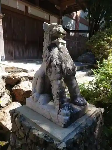 宇治神社の狛犬