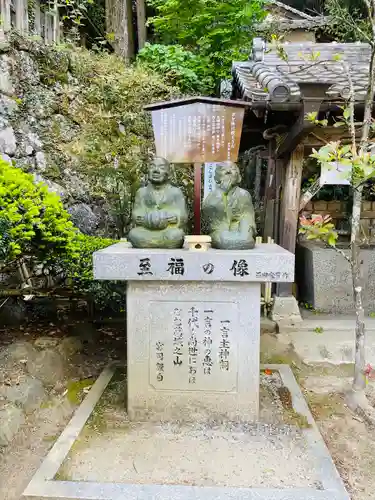 葛城一言主神社の狛犬