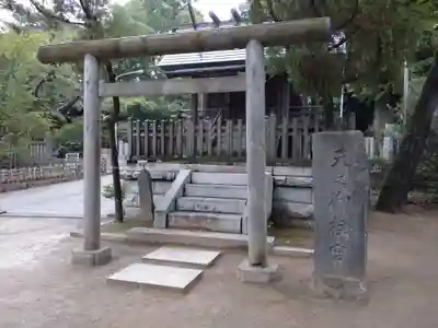 意富比神社の末社・摂社