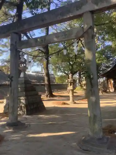 熱田社（宝神町会所裏）の鳥居