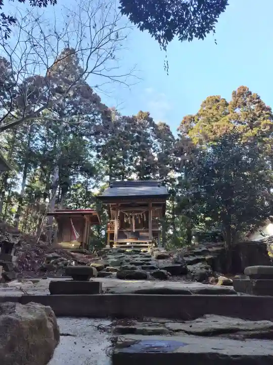 鹿島天足別神社の{uncategorized: "未分類", other: "その他", undefined: "問題あり", building: "その他建物", grave: "お墓", sacred_gate: "鳥居", guardian: "狛犬", statue: "像", buddha: "仏像", history: "歴史", nature: "自然", garden: "庭園", animal: "動物", pagoda: "塔", temizu: "手水舎", mountain_gate: "山門・神門", sanctuary: "本殿・本堂", subordinate: "末社・摂社", art: "芸術", scenery: "景色", jizo: "地蔵", ema: "絵馬", goshuin: "御朱印", omikuji: "おみくじ", items: "授与品その他", amulet: "お守り", goshuincho: "御朱印帳", eats: "食事", festival: "お祭り", votive_dance: "神楽", shichigosan: "七五三参", wedding: "結婚式", experience: "体験その他", initially: "初詣", around: "周辺", anti_infection: "感染症対策"}