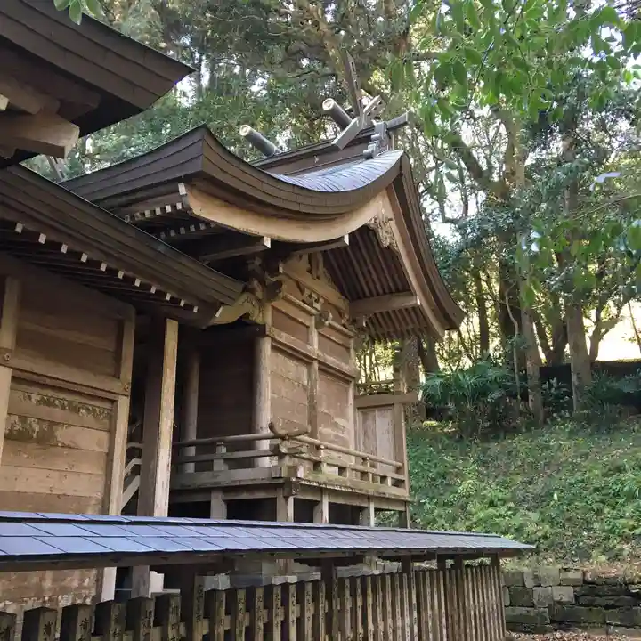 落立神社の本殿・本堂