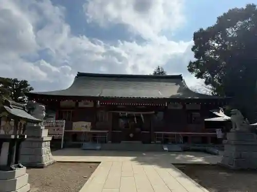 千勝神社の{uncategorized: "未分類", other: "その他", undefined: "問題あり", building: "その他建物", grave: "お墓", sacred_gate: "鳥居", guardian: "狛犬", statue: "像", buddha: "仏像", history: "歴史", nature: "自然", garden: "庭園", animal: "動物", pagoda: "塔", temizu: "手水舎", mountain_gate: "山門・神門", sanctuary: "本殿・本堂", subordinate: "末社・摂社", art: "芸術", scenery: "景色", jizo: "地蔵", ema: "絵馬", goshuin: "御朱印", omikuji: "おみくじ", items: "授与品その他", amulet: "お守り", goshuincho: "御朱印帳", eats: "食事", festival: "お祭り", votive_dance: "神楽", shichigosan: "七五三参", wedding: "結婚式", experience: "体験その他", initially: "初詣", around: "周辺", anti_infection: "感染症対策"}