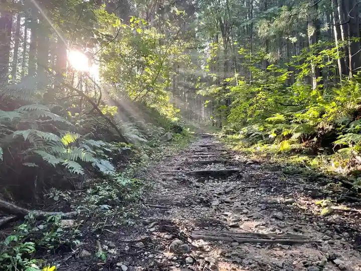 太平山三吉神社奥宮(秋田県)