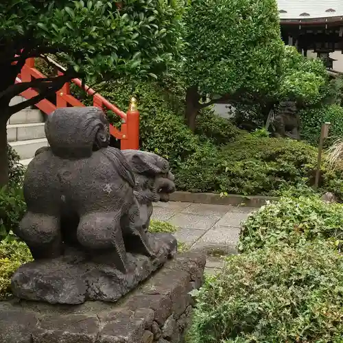 東大島神社の狛犬