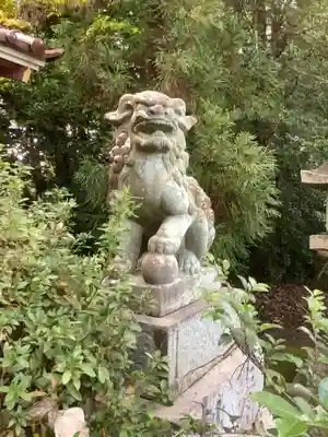 津島神社の狛犬