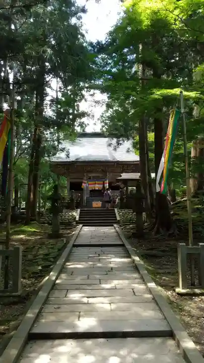 中尊寺の本殿・本堂