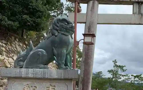 厳島神社の狛犬