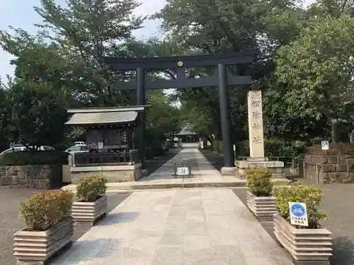 松陰神社の鳥居