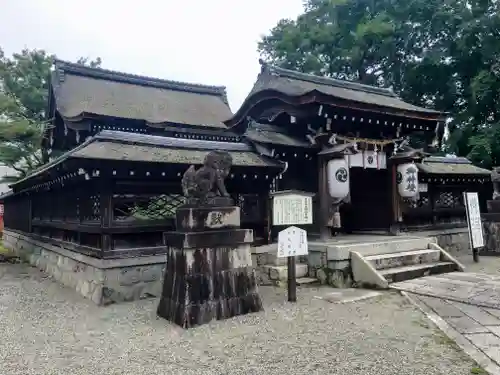 石坐神社の本殿