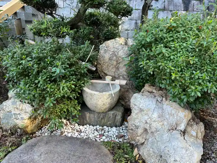 貴嶺宮の手水舎