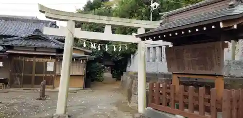 大曽根八幡神社の鳥居