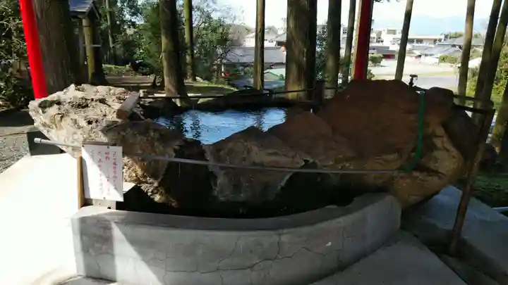 四十九所神社の手水舎