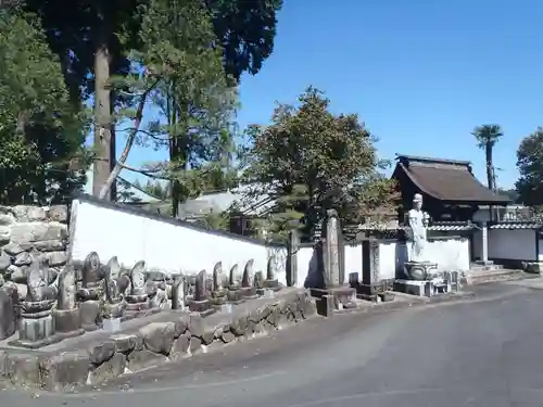 興徳寺(岐阜県)