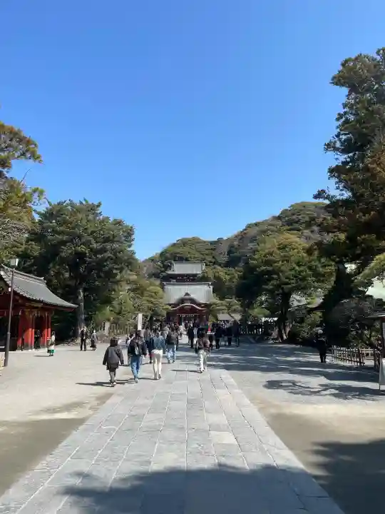 鶴岡八幡宮の{uncategorized: "未分類", other: "その他", undefined: "問題あり", building: "その他建物", grave: "お墓", sacred_gate: "鳥居", guardian: "狛犬", statue: "像", buddha: "仏像", history: "歴史", nature: "自然", garden: "庭園", animal: "動物", pagoda: "塔", temizu: "手水舎", mountain_gate: "山門・神門", sanctuary: "本殿・本堂", subordinate: "末社・摂社", art: "芸術", scenery: "景色", jizo: "地蔵", ema: "絵馬", goshuin: "御朱印", omikuji: "おみくじ", items: "授与品その他", amulet: "お守り", goshuincho: "御朱印帳", eats: "食事", festival: "お祭り", votive_dance: "神楽", shichigosan: "七五三参", wedding: "結婚式", experience: "体験その他", initially: "初詣", around: "周辺", anti_infection: "感染症対策"}