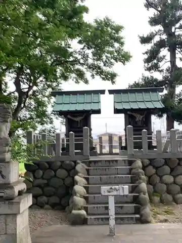 立山社・白山社(百町)の本殿・本堂