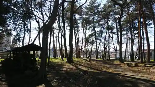 上宮稲荷神社の周辺