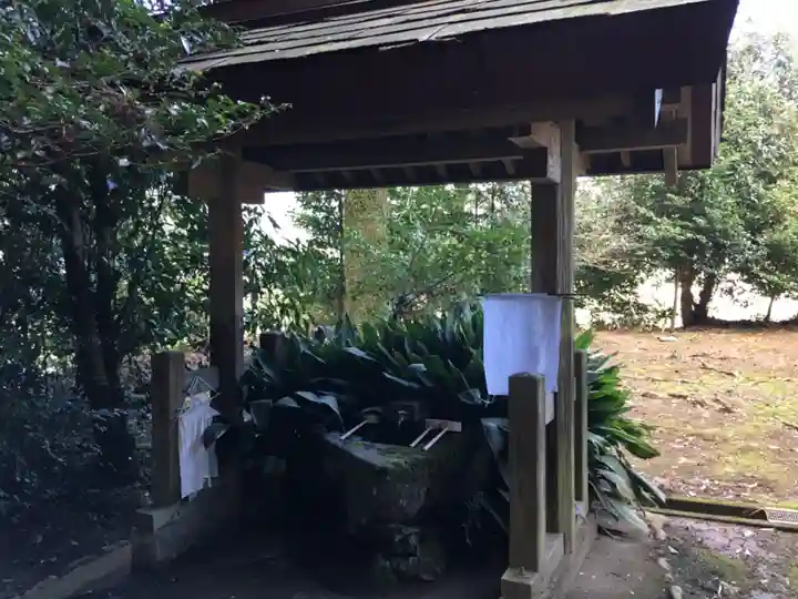 石神神社の手水舎
