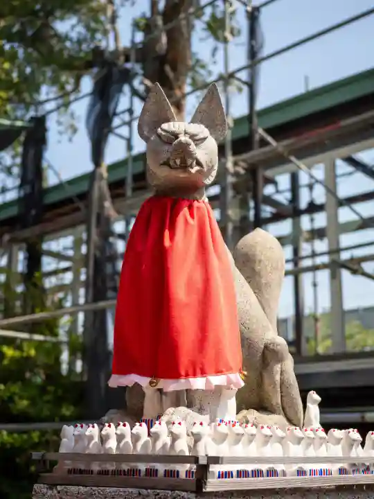 馬橋稲荷神社の{uncategorized: "未分類", other: "その他", undefined: "問題あり", building: "その他建物", grave: "お墓", sacred_gate: "鳥居", guardian: "狛犬", statue: "像", buddha: "仏像", history: "歴史", nature: "自然", garden: "庭園", animal: "動物", pagoda: "塔", temizu: "手水舎", mountain_gate: "山門・神門", sanctuary: "本殿・本堂", subordinate: "末社・摂社", art: "芸術", scenery: "景色", jizo: "地蔵", ema: "絵馬", goshuin: "御朱印", omikuji: "おみくじ", items: "授与品その他", amulet: "お守り", goshuincho: "御朱印帳", eats: "食事", festival: "お祭り", votive_dance: "神楽", shichigosan: "七五三参", wedding: "結婚式", experience: "体験その他", initially: "初詣", around: "周辺", anti_infection: "感染症対策"}
