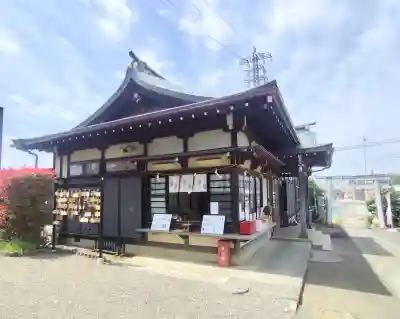 熊野神社の{uncategorized: "未分類", other: "その他", undefined: "問題あり", building: "その他建物", grave: "お墓", sacred_gate: "鳥居", guardian: "狛犬", statue: "像", buddha: "仏像", history: "歴史", nature: "自然", garden: "庭園", animal: "動物", pagoda: "塔", temizu: "手水舎", mountain_gate: "山門・神門", sanctuary: "本殿・本堂", subordinate: "末社・摂社", art: "芸術", scenery: "景色", jizo: "地蔵", ema: "絵馬", goshuin: "御朱印", omikuji: "おみくじ", items: "授与品その他", amulet: "お守り", goshuincho: "御朱印帳", eats: "食事", festival: "お祭り", votive_dance: "神楽", shichigosan: "七五三参", wedding: "結婚式", experience: "体験その他", initially: "初詣", around: "周辺", anti_infection: "感染症対策"}