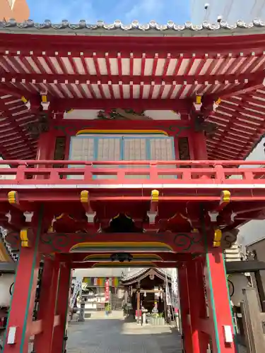 袋町お聖天　福生院の山門