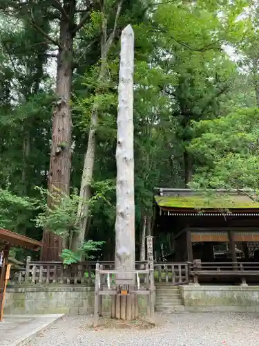 諏訪大社下社秋宮(長野県)