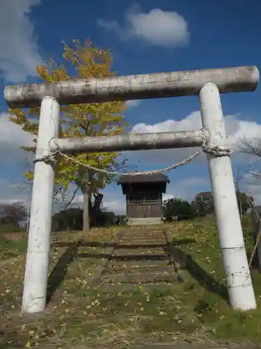 八幡神社の鳥居