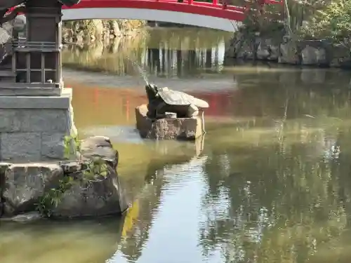 伊弉諾神宮の{uncategorized: "未分類", other: "その他", undefined: "問題あり", building: "その他建物", grave: "お墓", sacred_gate: "鳥居", guardian: "狛犬", statue: "像", buddha: "仏像", history: "歴史", nature: "自然", garden: "庭園", animal: "動物", pagoda: "塔", temizu: "手水舎", mountain_gate: "山門・神門", sanctuary: "本殿・本堂", subordinate: "末社・摂社", art: "芸術", scenery: "景色", jizo: "地蔵", ema: "絵馬", goshuin: "御朱印", omikuji: "おみくじ", items: "授与品その他", amulet: "お守り", goshuincho: "御朱印帳", eats: "食事", festival: "お祭り", votive_dance: "神楽", shichigosan: "七五三参", wedding: "結婚式", experience: "体験その他", initially: "初詣", around: "周辺", anti_infection: "感染症対策"}