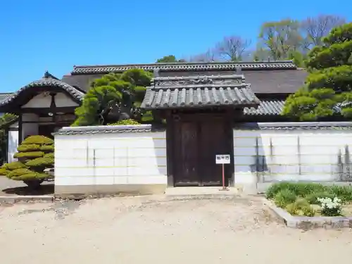 備中國分寺の山門