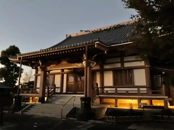 勝国寺の本殿・本堂