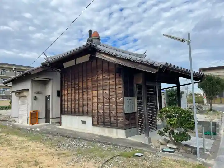 甕釜冠地蔵堂(三重県)
