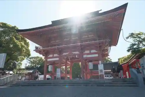 津島神社の山門・神門
