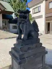 烈々布神社の狛犬