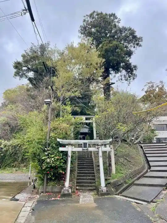 菅原神社の{uncategorized: "未分類", other: "その他", undefined: "問題あり", building: "その他建物", grave: "お墓", sacred_gate: "鳥居", guardian: "狛犬", statue: "像", buddha: "仏像", history: "歴史", nature: "自然", garden: "庭園", animal: "動物", pagoda: "塔", temizu: "手水舎", mountain_gate: "山門・神門", sanctuary: "本殿・本堂", subordinate: "末社・摂社", art: "芸術", scenery: "景色", jizo: "地蔵", ema: "絵馬", goshuin: "御朱印", omikuji: "おみくじ", items: "授与品その他", amulet: "お守り", goshuincho: "御朱印帳", eats: "食事", festival: "お祭り", votive_dance: "神楽", shichigosan: "七五三参", wedding: "結婚式", experience: "体験その他", initially: "初詣", around: "周辺", anti_infection: "感染症対策"}