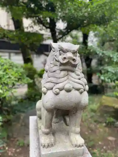 日置神社の狛犬