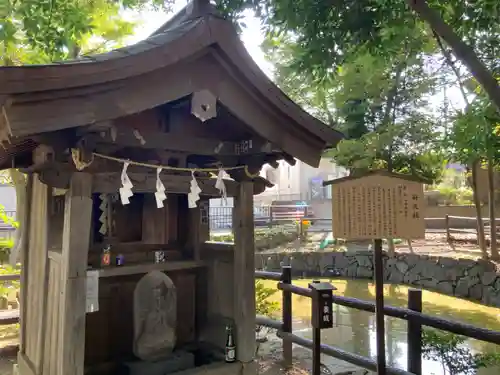 師岡熊野神社の末社・摂社