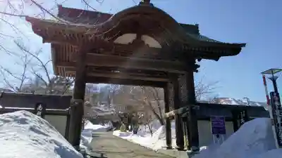 天上寺の山門・神門