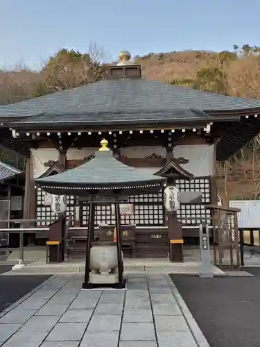 三毳不動尊の本殿・本堂