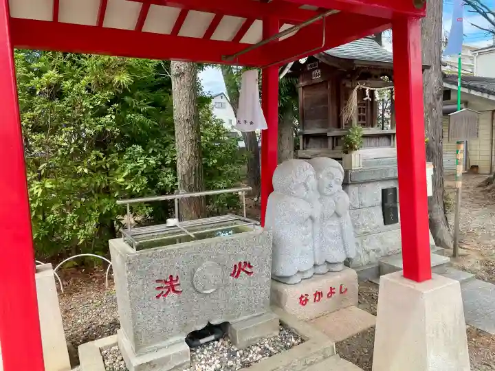 舟渡氷川神社の{uncategorized: "未分類", other: "その他", undefined: "問題あり", building: "その他建物", grave: "お墓", sacred_gate: "鳥居", guardian: "狛犬", statue: "像", buddha: "仏像", history: "歴史", nature: "自然", garden: "庭園", animal: "動物", pagoda: "塔", temizu: "手水舎", mountain_gate: "山門・神門", sanctuary: "本殿・本堂", subordinate: "末社・摂社", art: "芸術", scenery: "景色", jizo: "地蔵", ema: "絵馬", goshuin: "御朱印", omikuji: "おみくじ", items: "授与品その他", amulet: "お守り", goshuincho: "御朱印帳", eats: "食事", festival: "お祭り", votive_dance: "神楽", shichigosan: "七五三参", wedding: "結婚式", experience: "体験その他", initially: "初詣", around: "周辺", anti_infection: "感染症対策"}