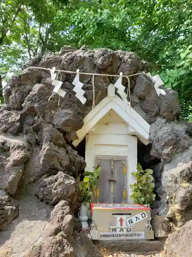 鳩森八幡神社の末社・摂社