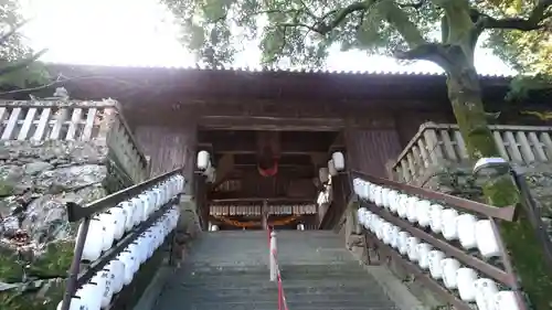 吉備津神社の山門・神門
