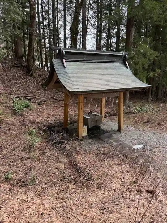戸隠神社宝光社の手水舎