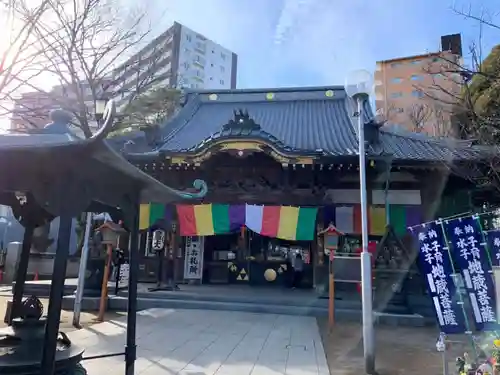 蓮馨寺の本殿