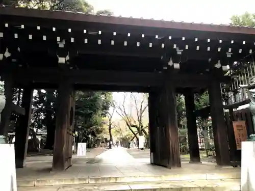 靖國神社の山門・神門