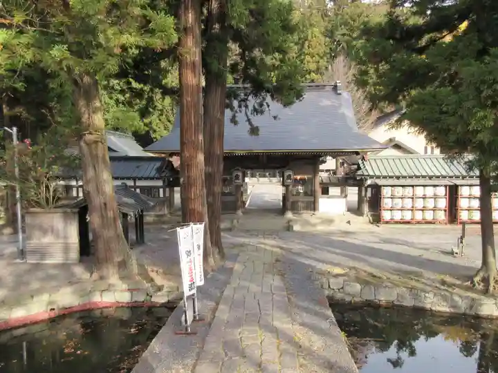 鹿嶋神社の山門・神門