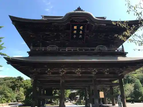 建長寺の山門