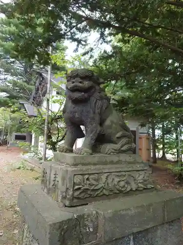 神楽神社の狛犬