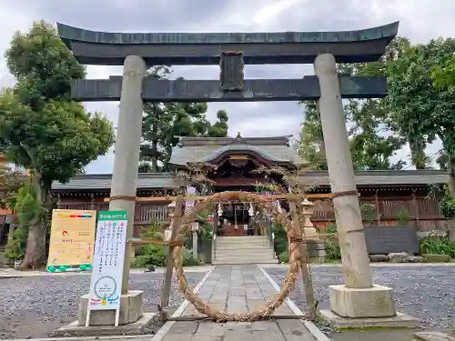 鳩ヶ谷氷川神社の鳥居