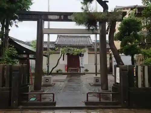 神明神社の鳥居