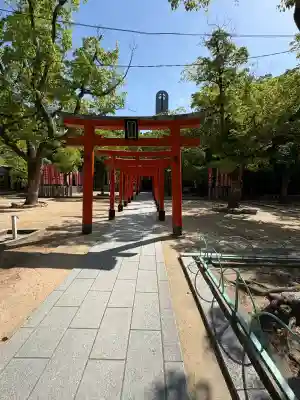 湊川神社の{uncategorized: "未分類", other: "その他", undefined: "問題あり", building: "その他建物", grave: "お墓", sacred_gate: "鳥居", guardian: "狛犬", statue: "像", buddha: "仏像", history: "歴史", nature: "自然", garden: "庭園", animal: "動物", pagoda: "塔", temizu: "手水舎", mountain_gate: "山門・神門", sanctuary: "本殿・本堂", subordinate: "末社・摂社", art: "芸術", scenery: "景色", jizo: "地蔵", ema: "絵馬", goshuin: "御朱印", omikuji: "おみくじ", items: "授与品その他", amulet: "お守り", goshuincho: "御朱印帳", eats: "食事", festival: "お祭り", votive_dance: "神楽", shichigosan: "七五三参", wedding: "結婚式", experience: "体験その他", initially: "初詣", around: "周辺", anti_infection: "感染症対策"}
